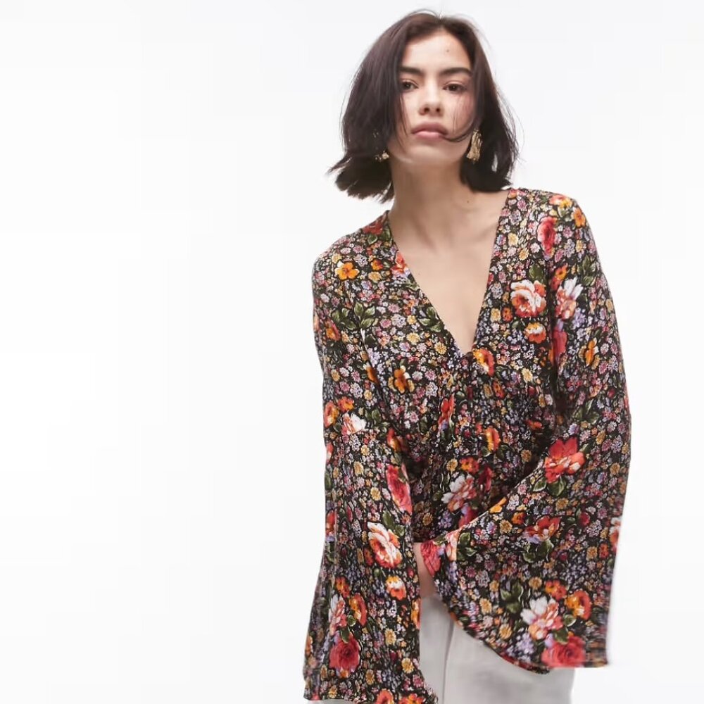 Topshop Black and Red Floral Tie Front Bell Sleeve Blouse M